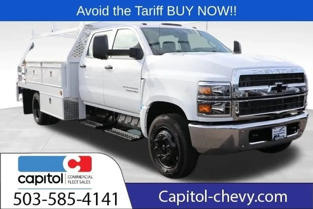 2024 Chevrolet Silverado 5500HD Work Truck photo 1