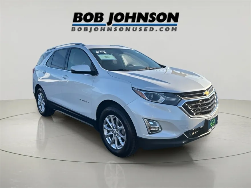 2018 Chevrolet Equinox LT photo 1