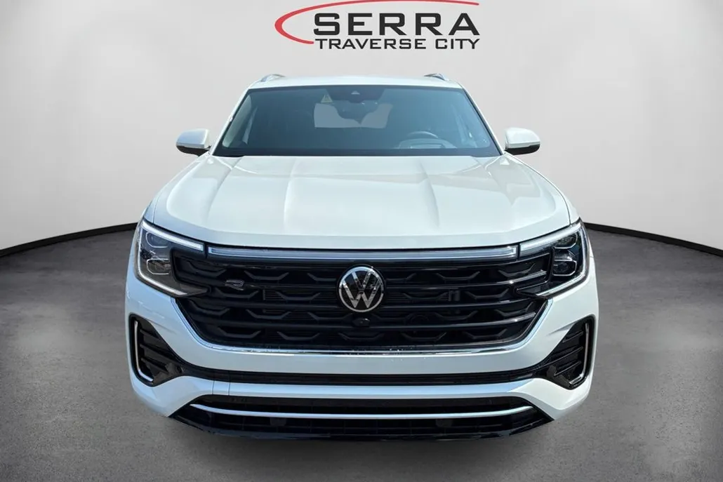 2025 Volkswagen Atlas Cross Sport SEL Premium R-Line photo 1