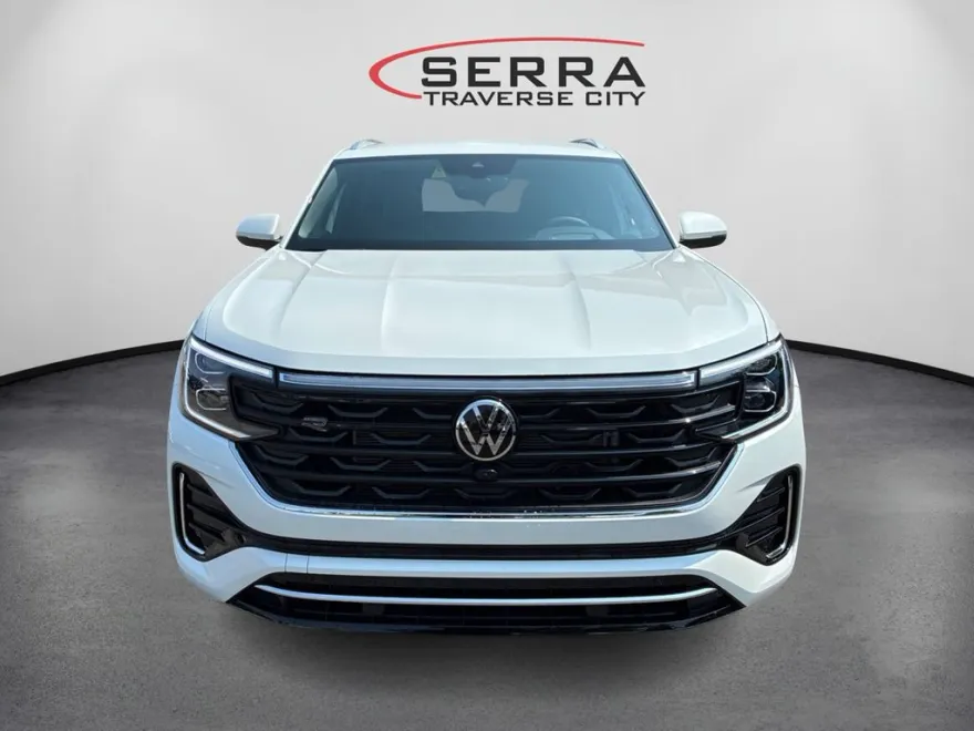 2025 Volkswagen Atlas Cross Sport SEL Premium R-Line photo 1