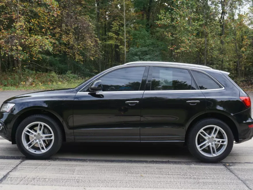 2017 Audi Q5 TFSI Premium Plus photo 1