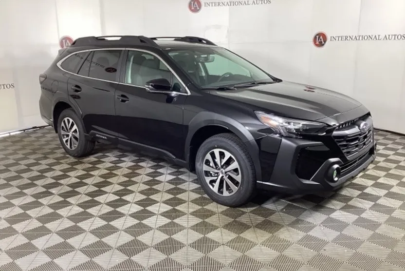 2025 Subaru Outback Premium photo 1