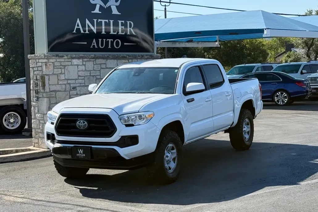 2020 Toyota Tacoma SR photo 1