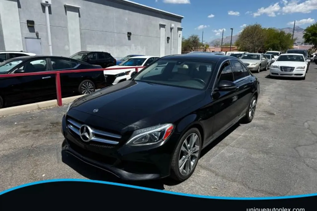 2018 Mercedes Benz C 300 Sedan photo 1