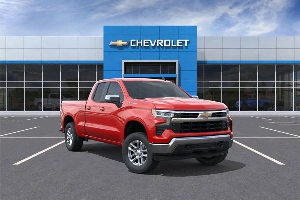 2025 Chevrolet Silverado 1500 LT photo 1
