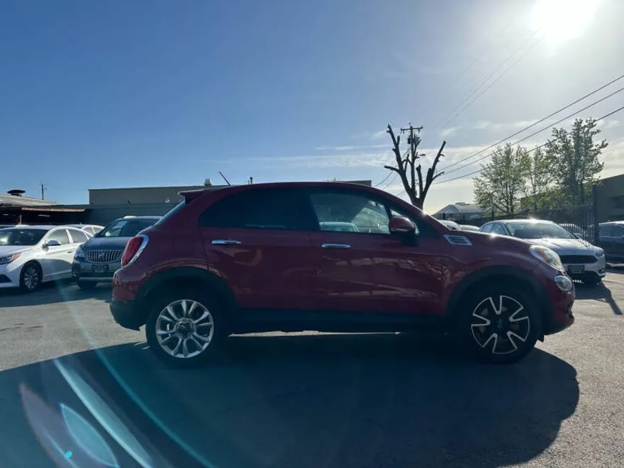 2016 Fiat 500X Easy Sport photo 1