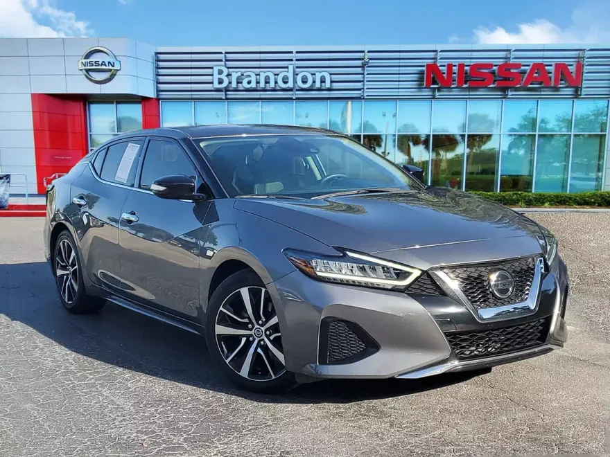 2022 Nissan Maxima SV photo 1