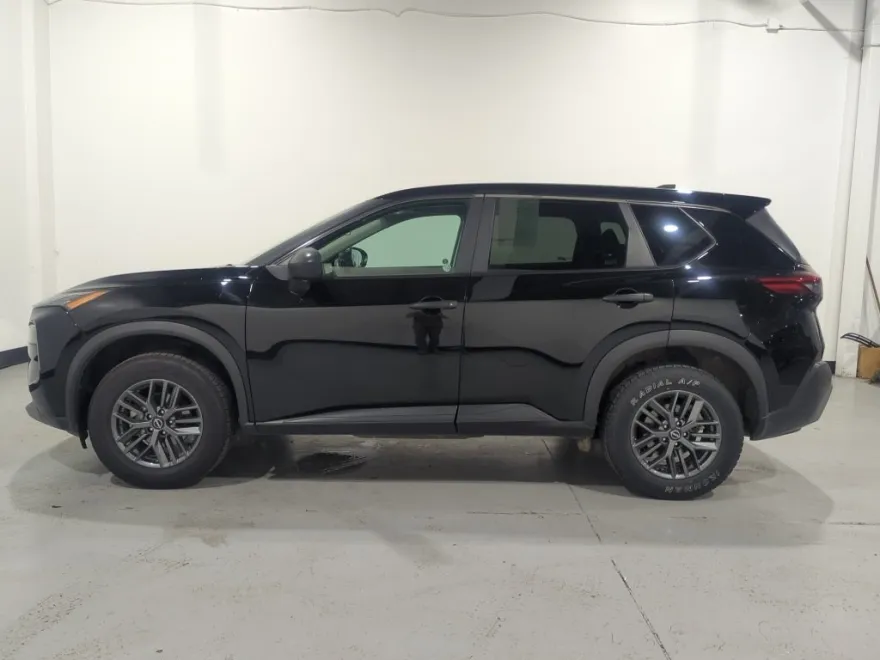 2023 Nissan Rogue S photo 1
