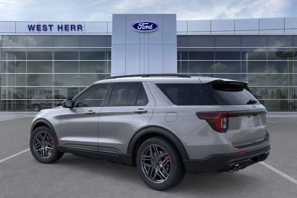 2025 Ford Explorer ST photo 1