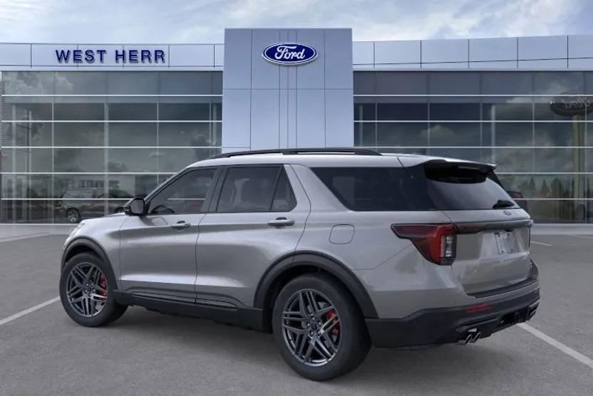 2025 Ford Explorer ST photo 1