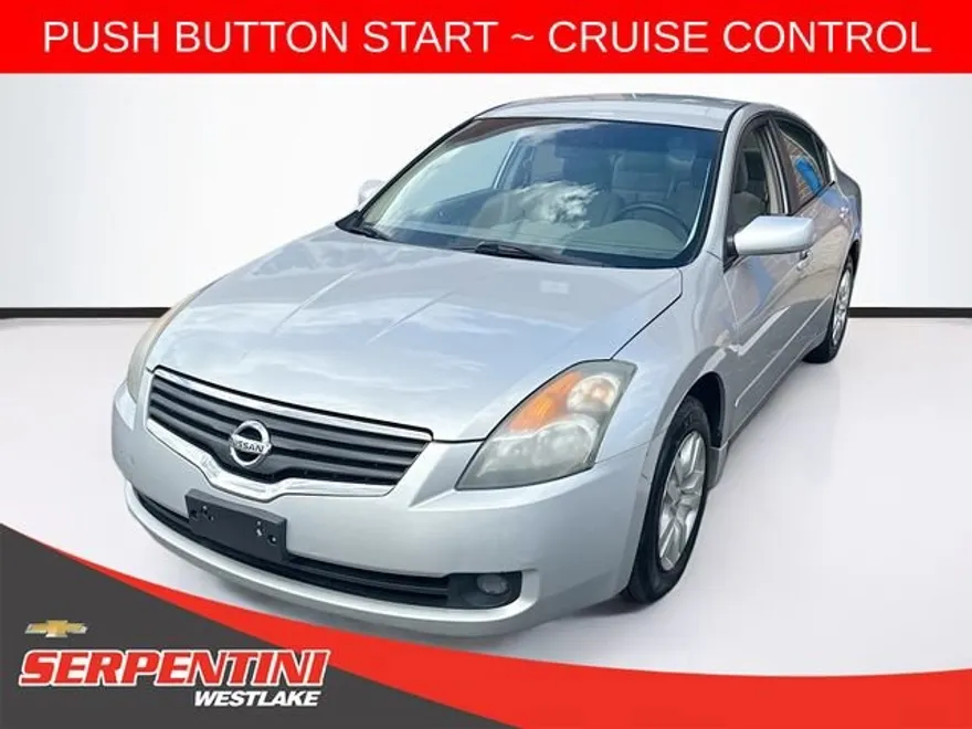 2009 Nissan Altima 2.5 S photo 1