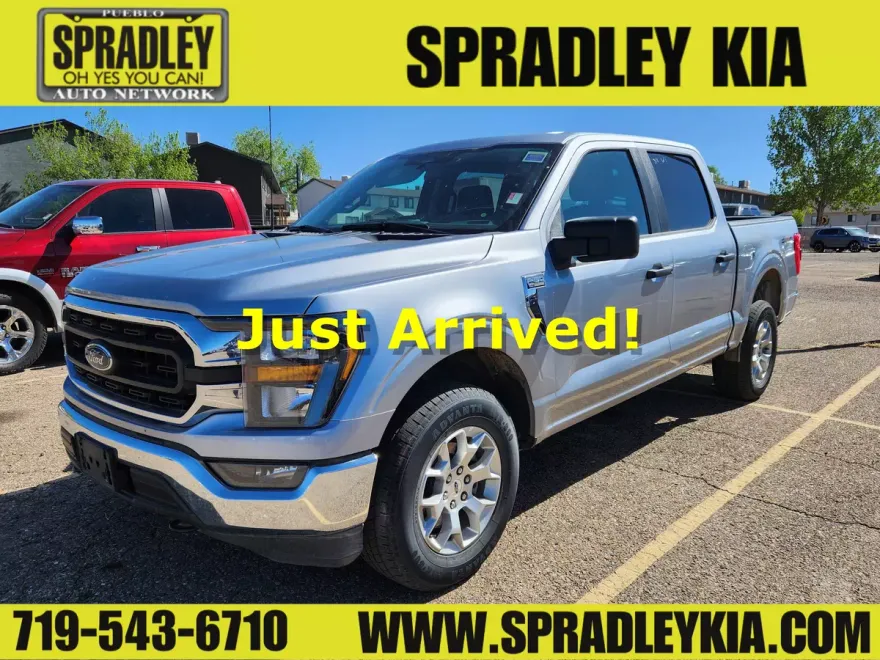 2023 Ford F-150 XLT photo 1