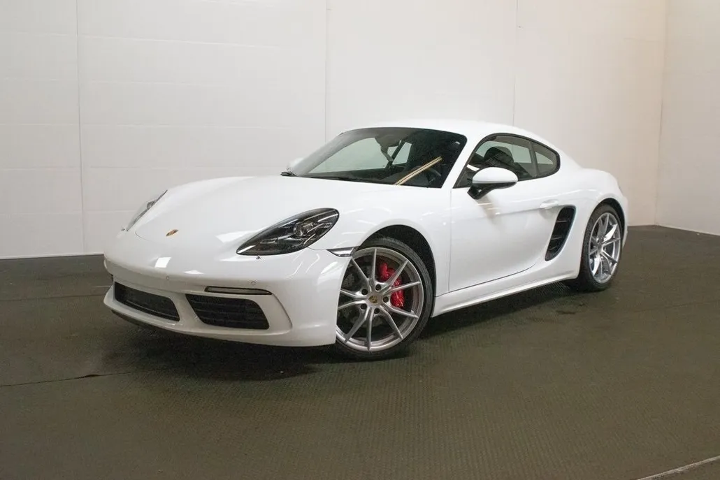 2024 Porsche Cayman S photo 1
