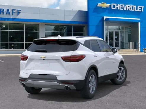 2025 Chevrolet Blazer 2LT photo 4