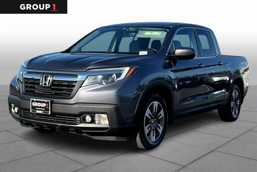 2017 Honda Ridgeline RTL-T photo 1