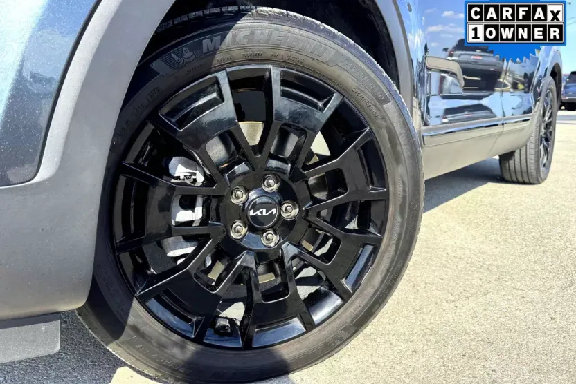 2022 Kia Telluride EX Nightfall Edition photo 1