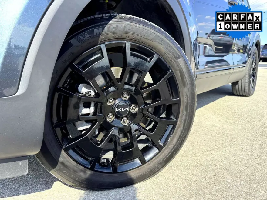 2022 Kia Telluride EX Nightfall Edition photo 1