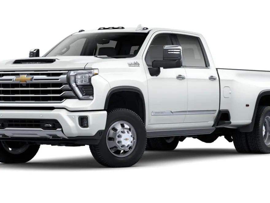 2025 Chevrolet Silverado 3500HD High Country photo 1