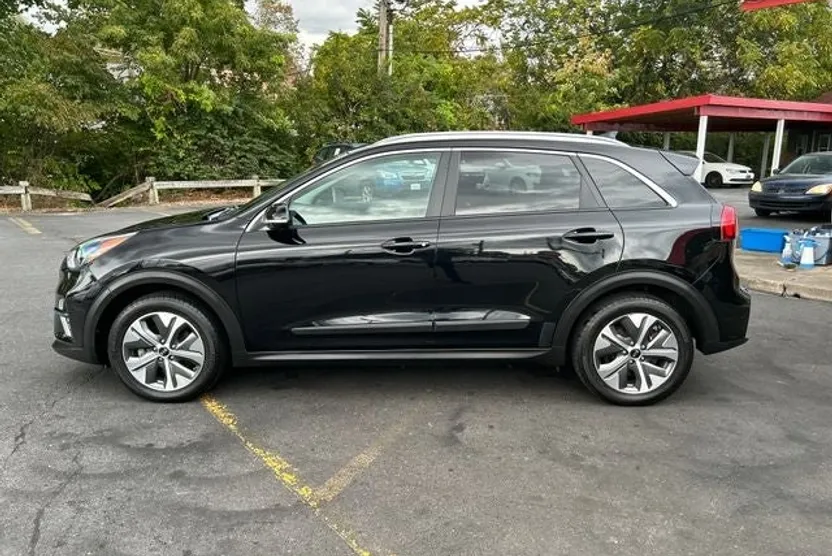 2020 Kia Niro EV EX Premium photo 1