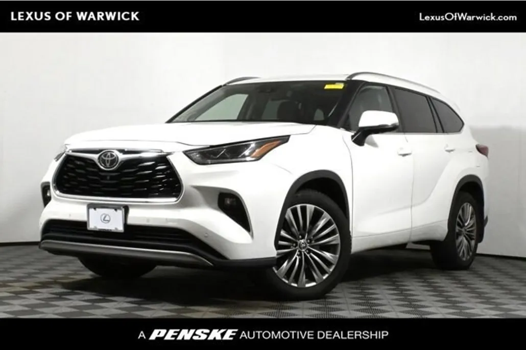 2020 Toyota Highlander Platinum photo 1