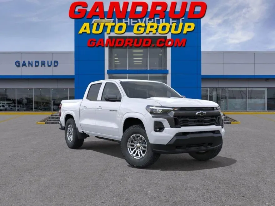 2026 Chevrolet Colorado LT photo 1