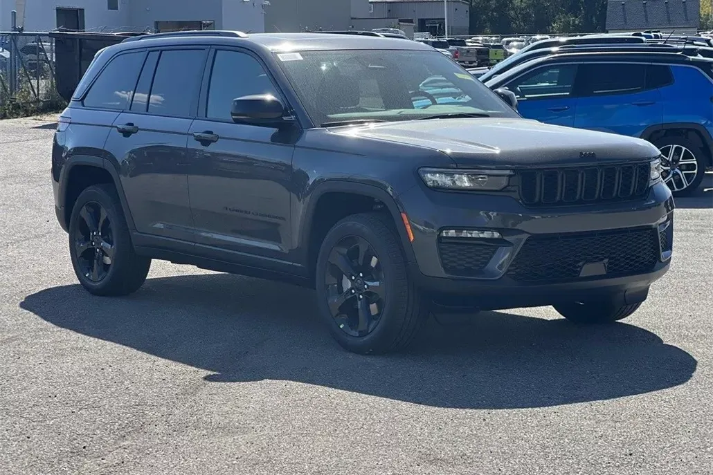 2025 Jeep Grand Cherokee Limited photo 1