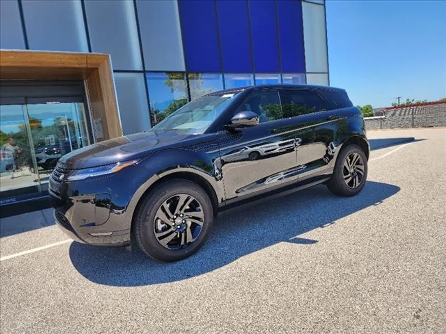 2024 Land Rover Range Rover Evoque S photo 1