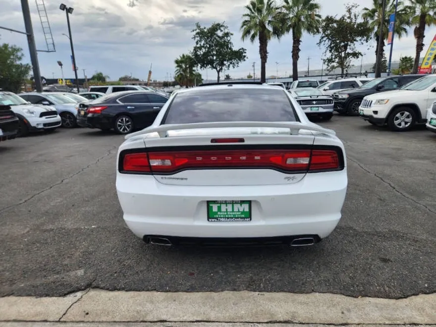 2012 Dodge Charger R/T Plus photo 1