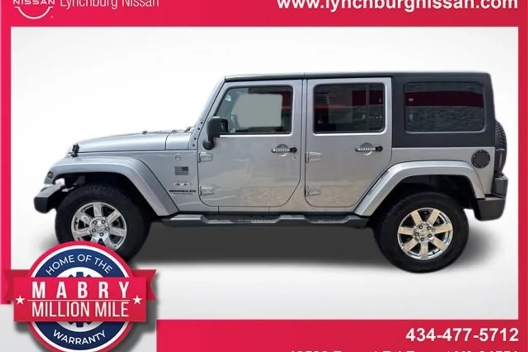2017 Jeep Wrangler Unlimited Sahara photo 1