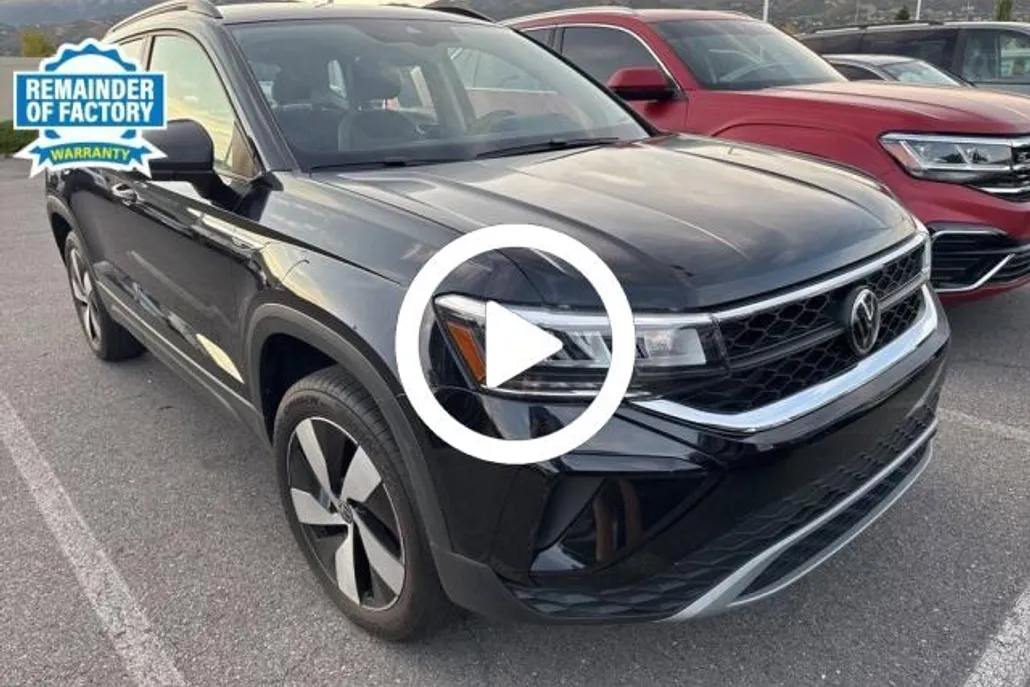 2024 Volkswagen Taos S photo 1