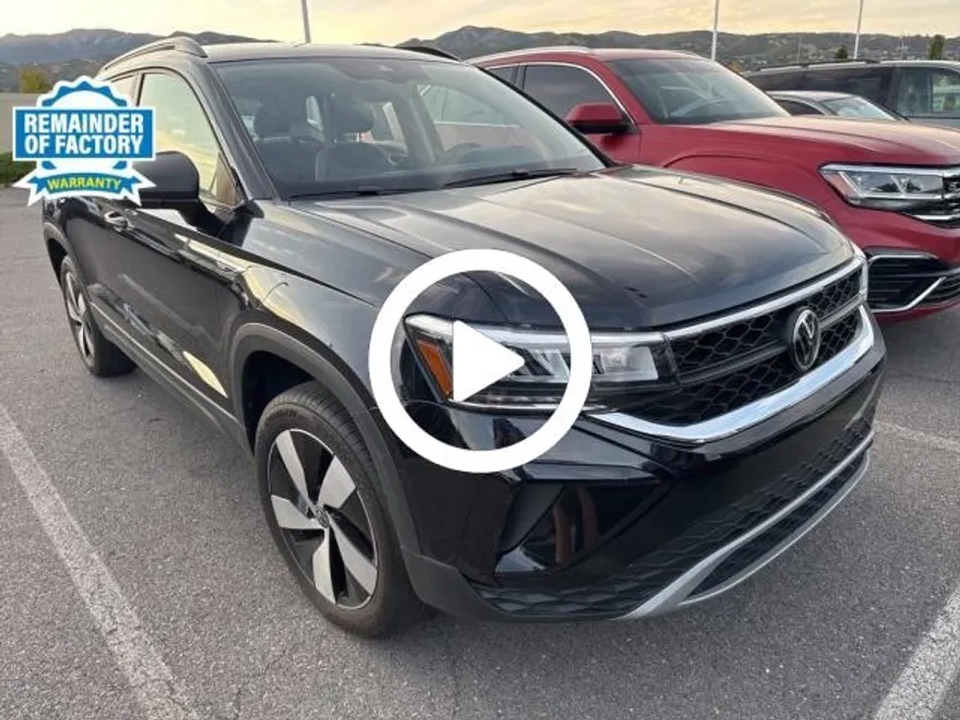 2024 Volkswagen Taos S photo 1