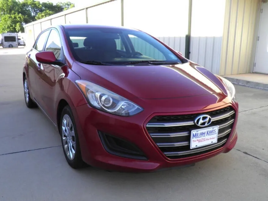 2016 Hyundai Elantra GT photo 1