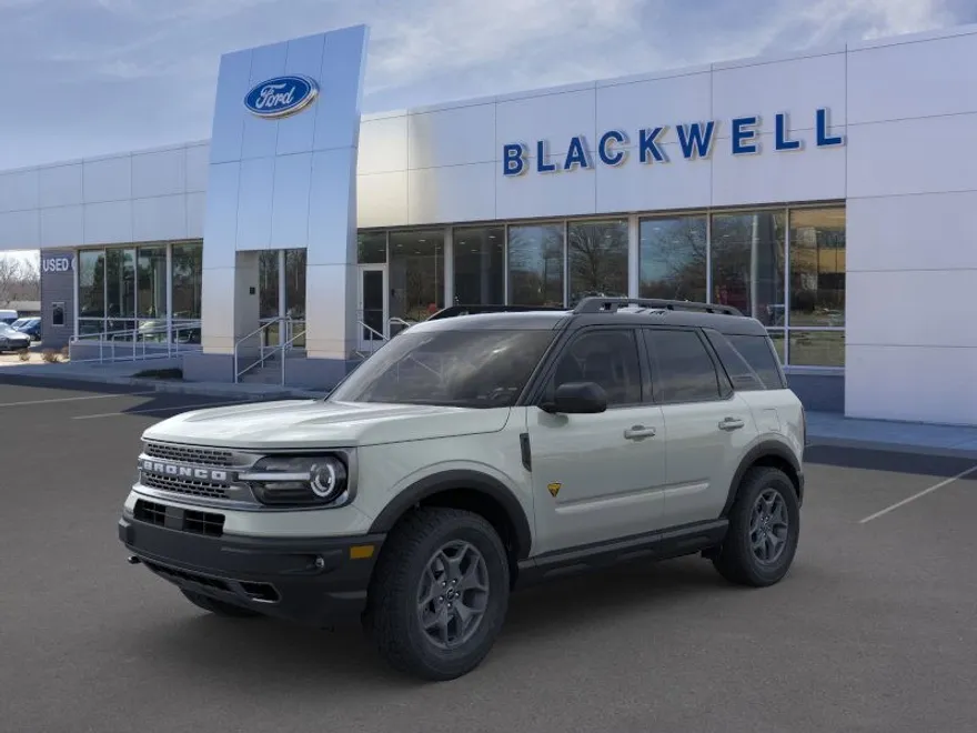 2024 Ford Bronco Sport Badlands photo 1