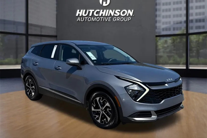2023 Kia Sportage EX photo 1