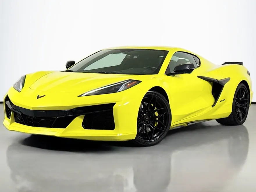 2023 Chevrolet Corvette 2LZ Z06 photo 1