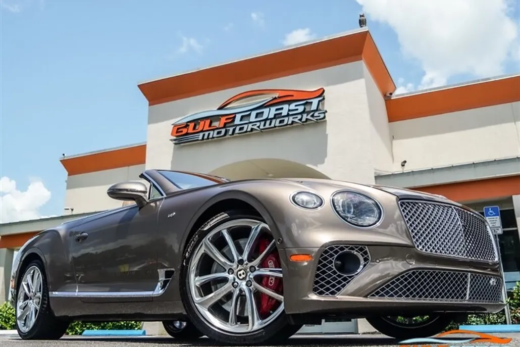 2020 Bentley Continental GT V8 photo 1