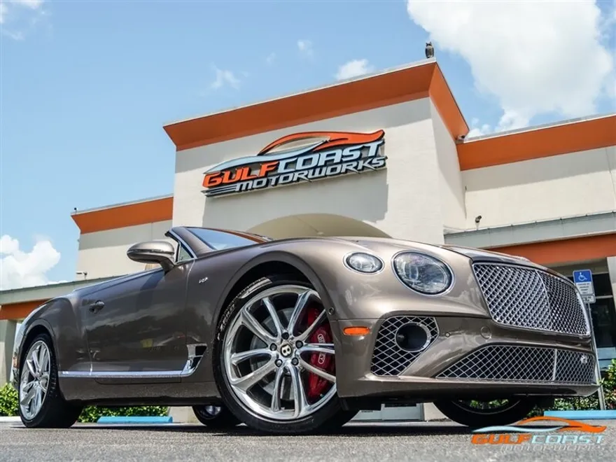 2020 Bentley Continental GT V8 photo 1