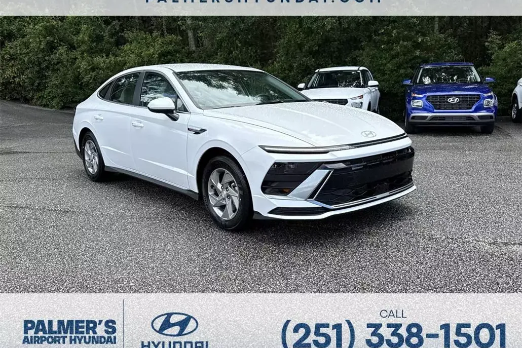 2025 Hyundai Sonata SE photo 1