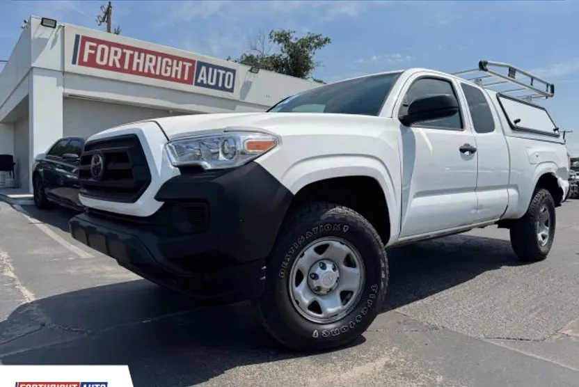 2022 Toyota Tacoma Access Cab SR photo 1