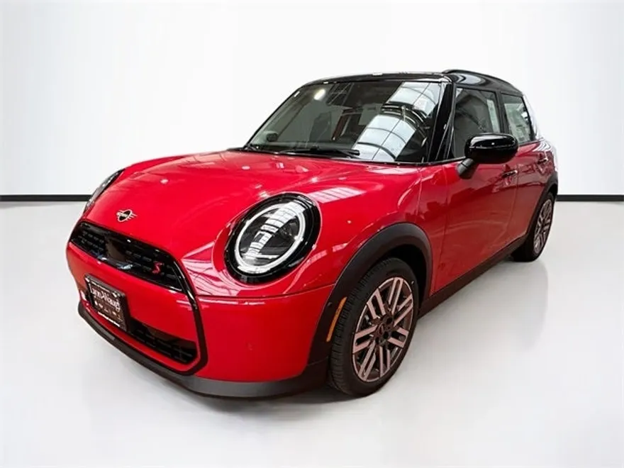 2025 Mini Cooper 4 Door Hardtop Signature photo 1