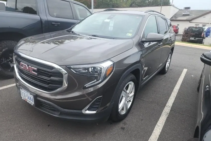 2020 Gmc Terrain SLE photo 1
