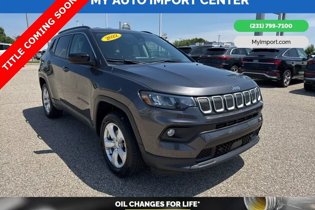 2022 Jeep Compass Latitude photo 1