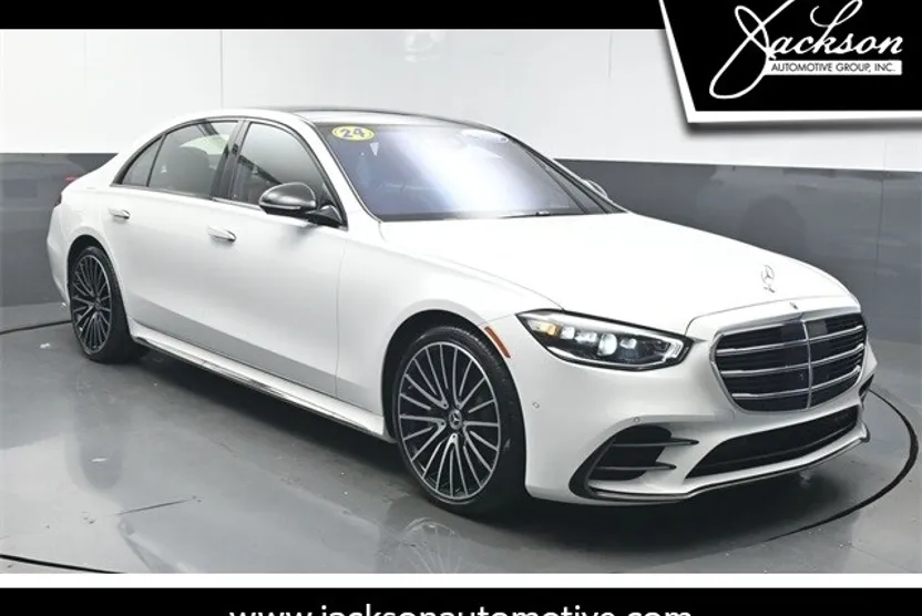 2024 Mercedes Benz S 580 4MATIC photo 1