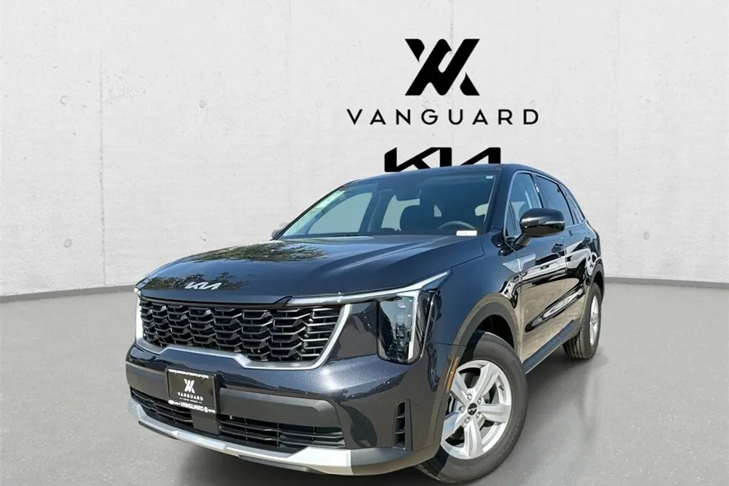 2025 Kia Sorento LX photo 1