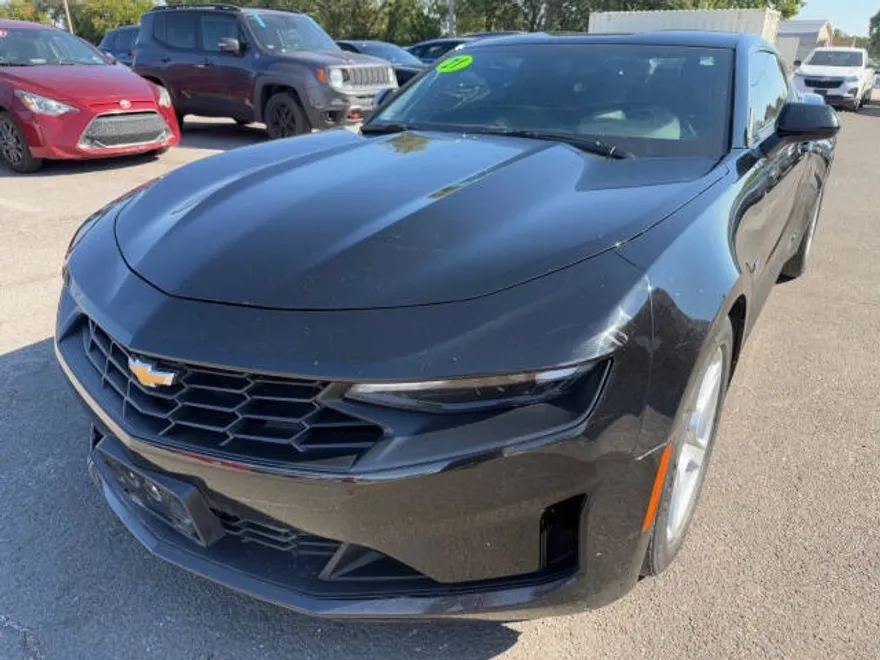 2021 Chevrolet Camaro 1LS 1LT photo 1