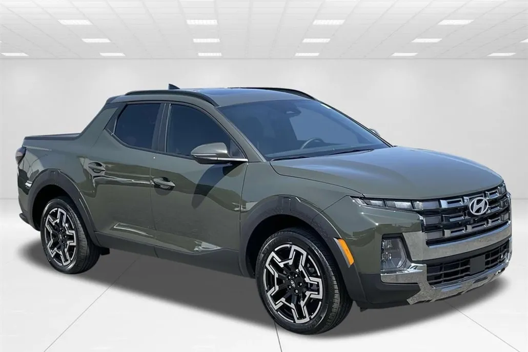 2025 Hyundai Santa Cruz Limited photo 1