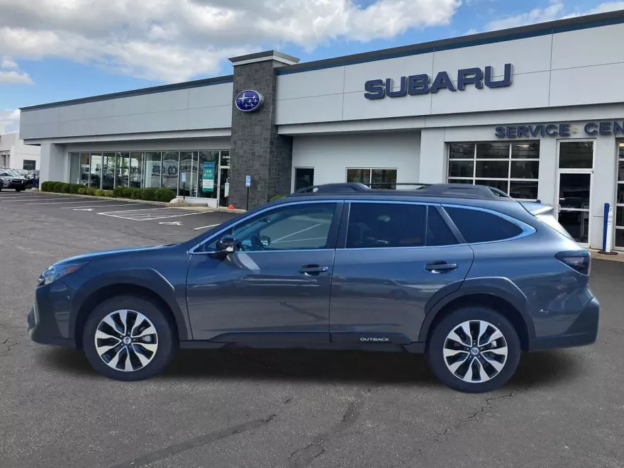 2024 Subaru Outback Limited photo 1
