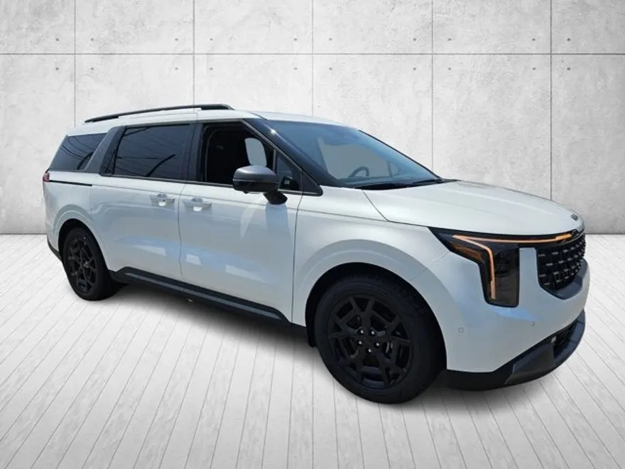 2026 Kia Carnival SX Prestige photo 1