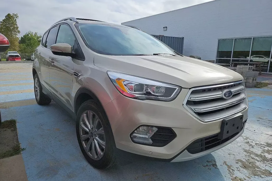 2018 Ford Escape Titanium photo 1