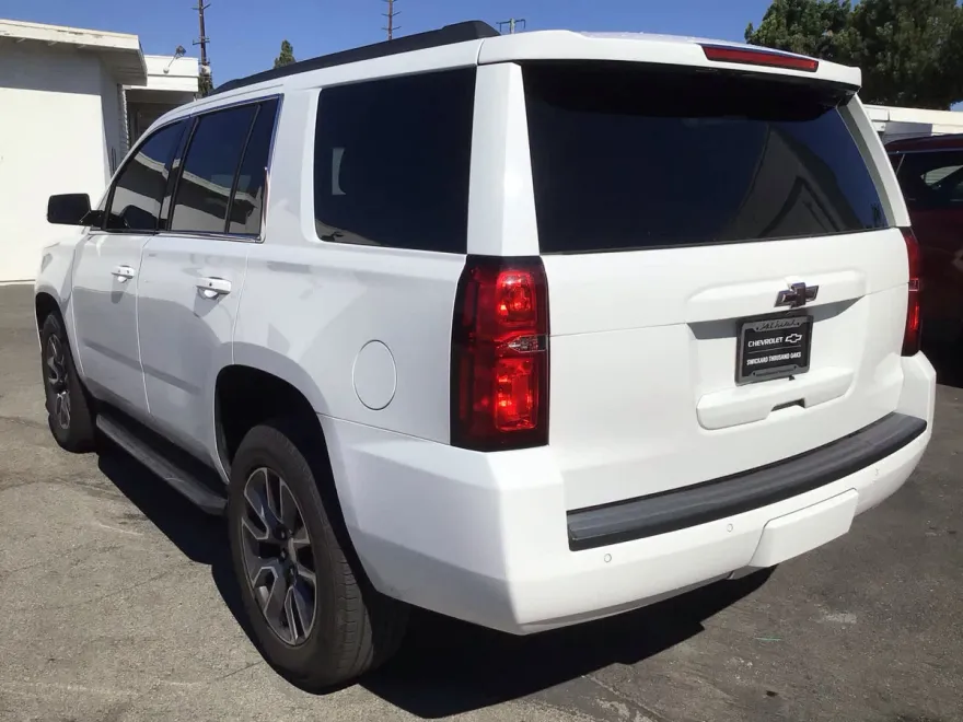 2018 Chevrolet Tahoe LT photo 1